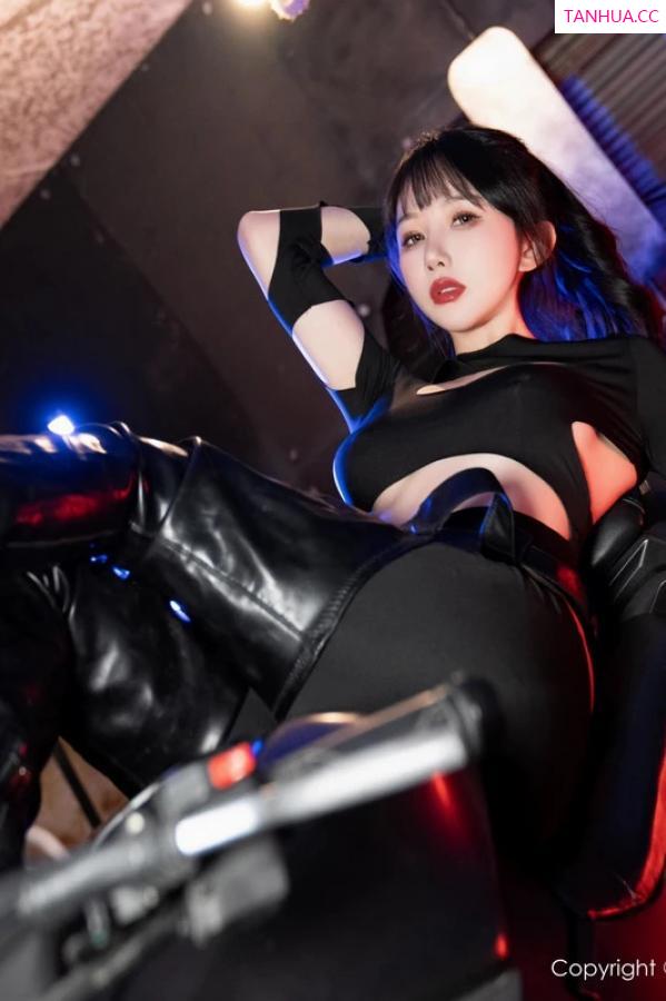 波巧酱  [XiuRen]高清写真图 2024.03.05 No.8177 波巧酱 性感美臀第30张图片